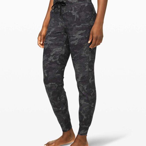 Lululemon Ready to Rulu Pant - Picture 1 of 5